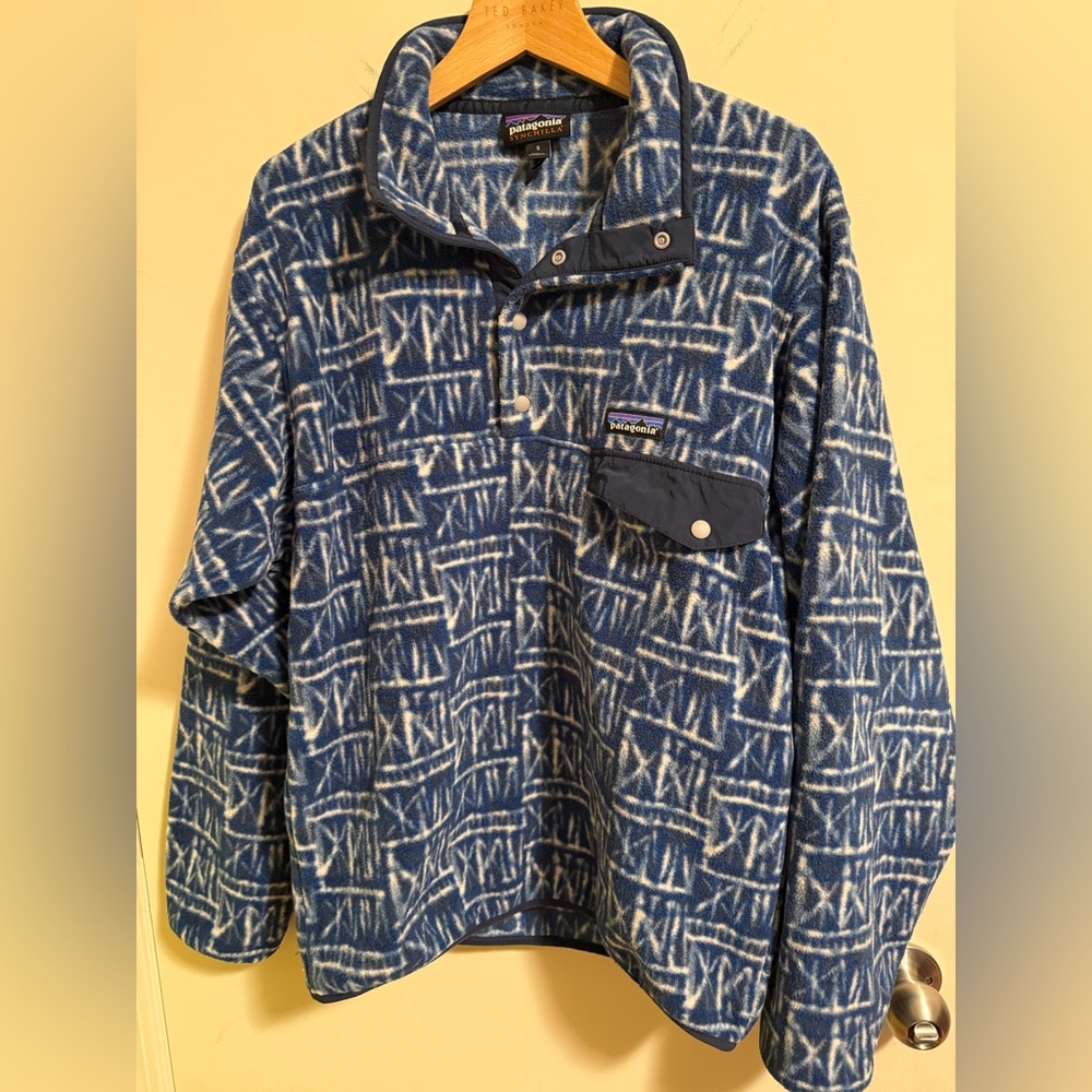 Patagonia Men's Synchilla Snap-T Blue and White Geometric Fleece Pullover Size S